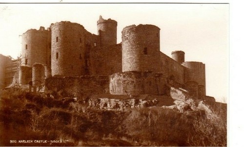 Harlech the castle b - castle, b&w
