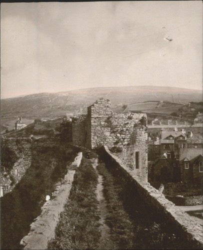Vintage harlech castle ruin - harlech,